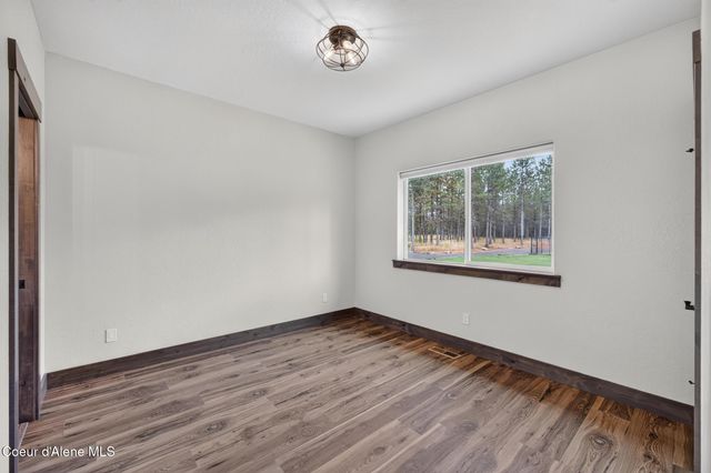 22388 N Hollow Top RD, Rathdrum, ID 83858
