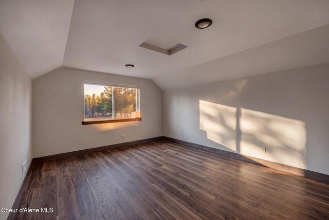 22388 N Hollow Top RD, Rathdrum, ID 83858