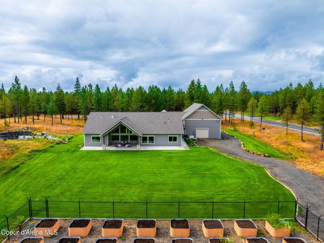 22388 N Hollow Top RD, Rathdrum, ID 83858