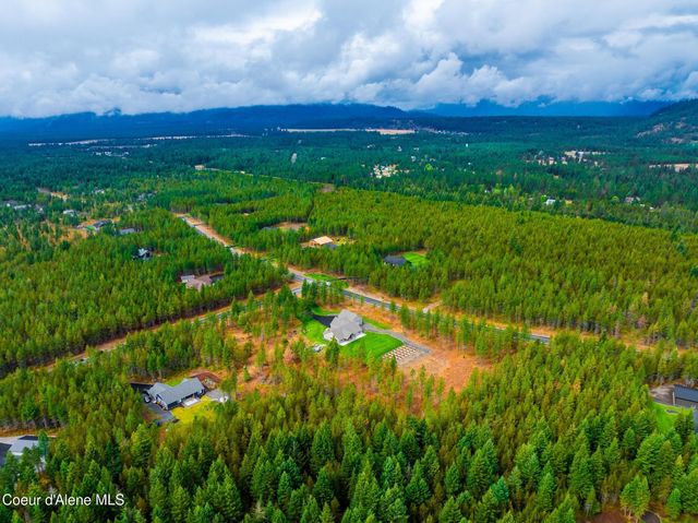 22388 N Hollow Top RD, Rathdrum, ID 83858
