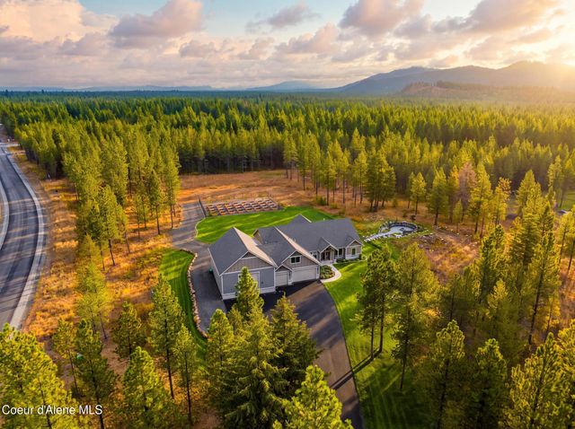 22388 N Hollow Top RD, Rathdrum, ID 83858