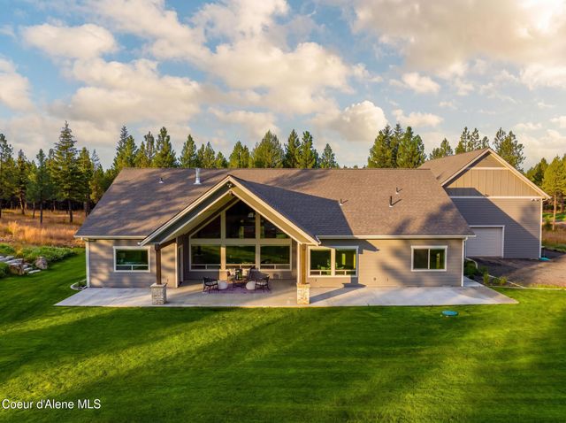 22388 N Hollow Top RD, Rathdrum, ID 83858