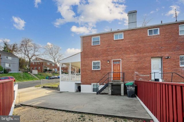 6300 LONGFELLOW ST, Riverdale, MD 20737