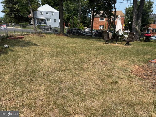 6300 LONGFELLOW ST, Riverdale, MD 20737