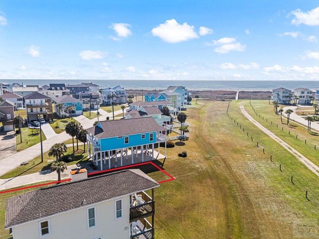 25306 Intrepid Lane, Galveston, TX 77554