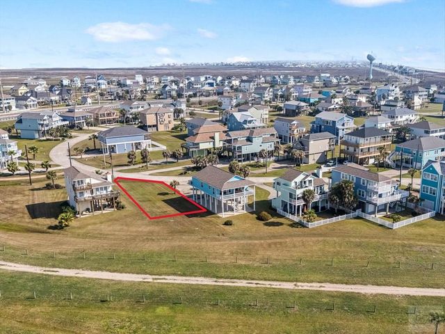 25306 Intrepid Lane, Galveston, TX 77554