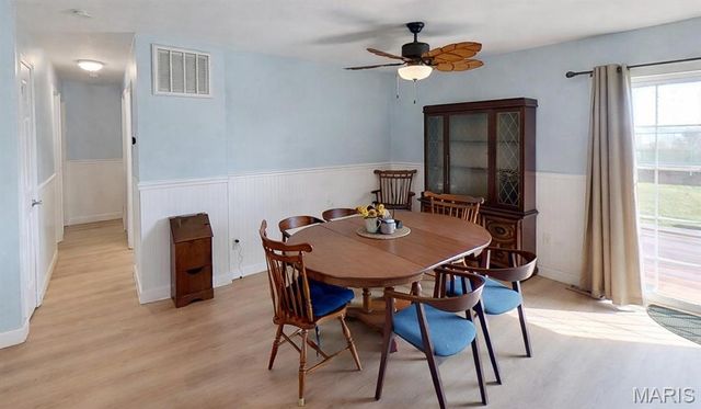 753 Boulevard De Cannes, Edwardsville, IL 62025