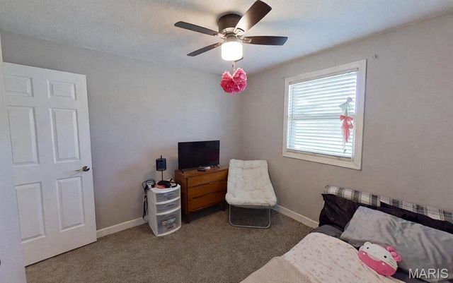 753 Boulevard De Cannes, Edwardsville, IL 62025