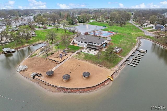753 Boulevard De Cannes, Edwardsville, IL 62025