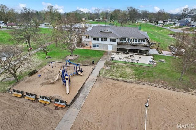 753 Boulevard De Cannes, Edwardsville, IL 62025