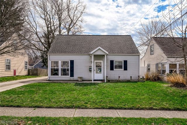 1266 Curtis Avenue, Cuyahoga Falls, OH 44221
