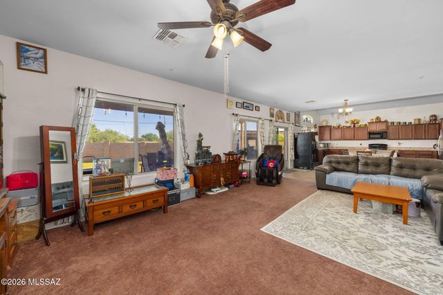 8229 W Melanitta Drive, Tucson, AZ 85757