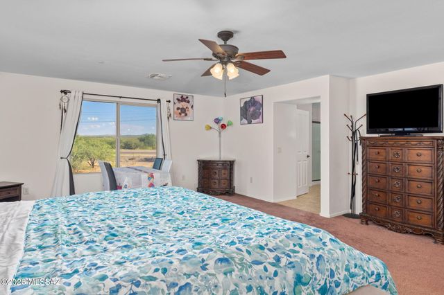 8229 W Melanitta Drive, Tucson, AZ 85757