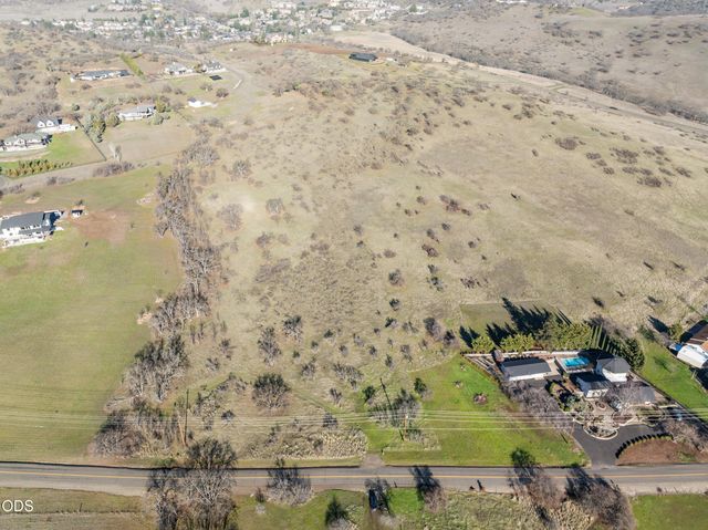 Cherry Lane TL2200, Medford, OR 97504