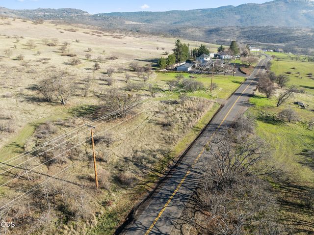 Cherry Lane TL2200, Medford, OR 97504