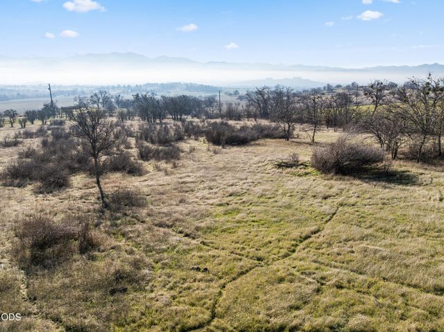 Cherry Lane TL2200, Medford, OR 97504