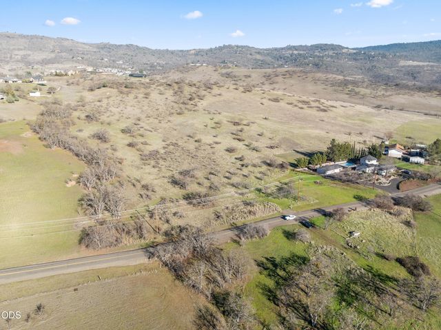Cherry Lane TL2200, Medford, OR 97504