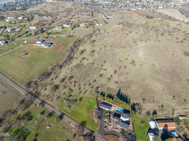 Cherry Lane TL2200, Medford, OR 97504