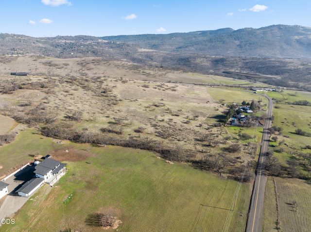 Cherry Lane TL2200, Medford, OR 97504