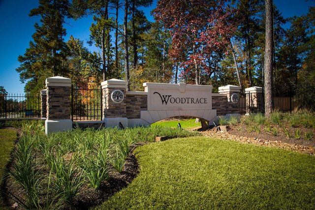 1409 Northwood Bluff Lane, Pinehurst, TX 77362