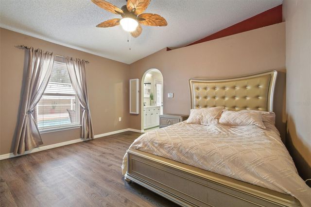 837 ROCKY MOUNTAIN COURT, Valrico, FL 33594