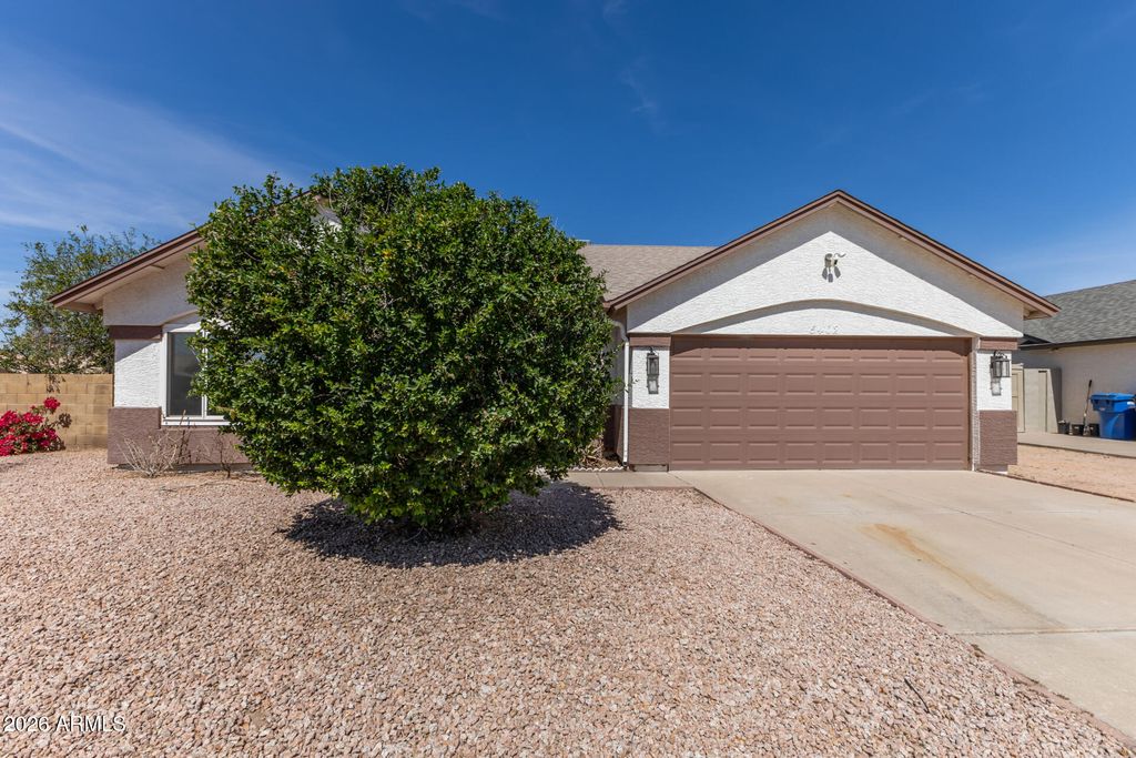 5402 E FORGE Avenue, Mesa, AZ 85206