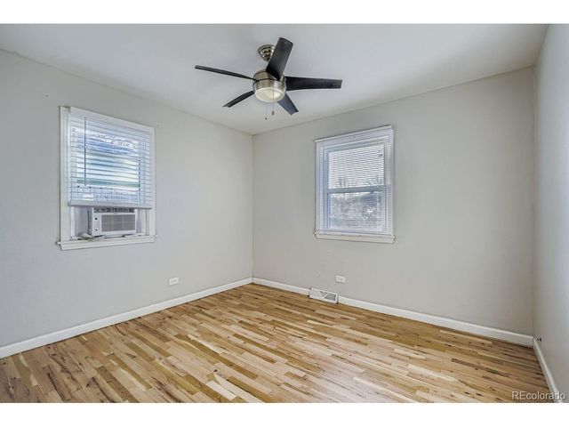 1742 Jamaica St, Aurora, CO 80010