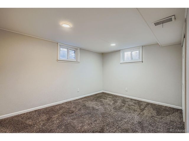 1742 Jamaica St, Aurora, CO 80010