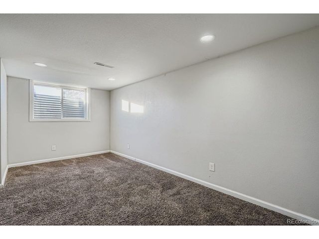 1742 Jamaica St, Aurora, CO 80010