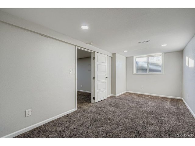 1742 Jamaica St, Aurora, CO 80010