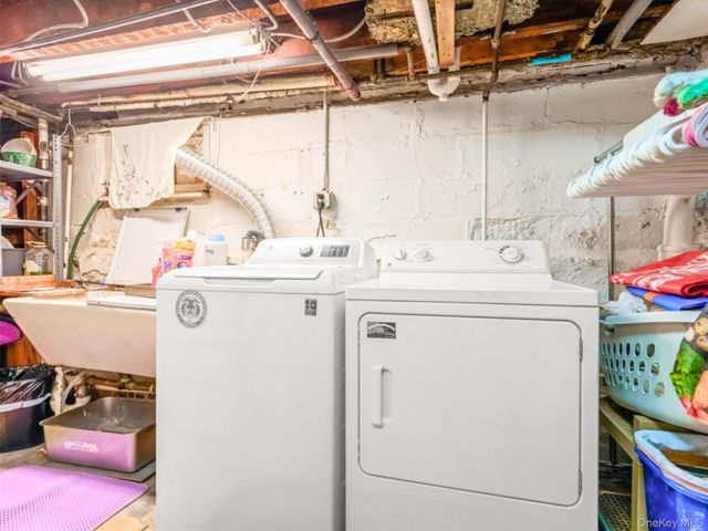 59-13 160th Street, Fresh Meadows, NY 11365