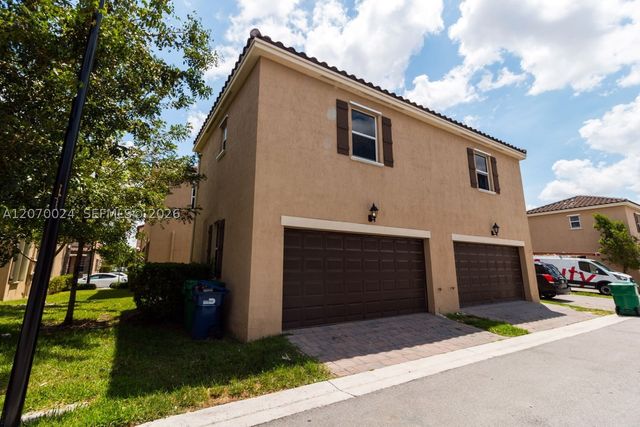 9362 SW 171st Ave, Miami, FL 33196