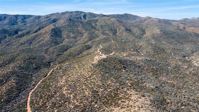 18885 E Pheaby Drive, Wikieup, AZ 85360