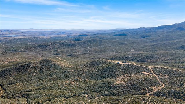 18885 E Pheaby Drive, Wikieup, AZ 85360