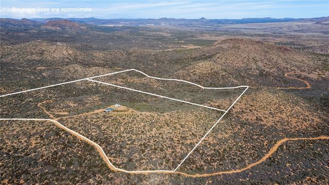 18885 E Pheaby Drive, Wikieup, AZ 85360