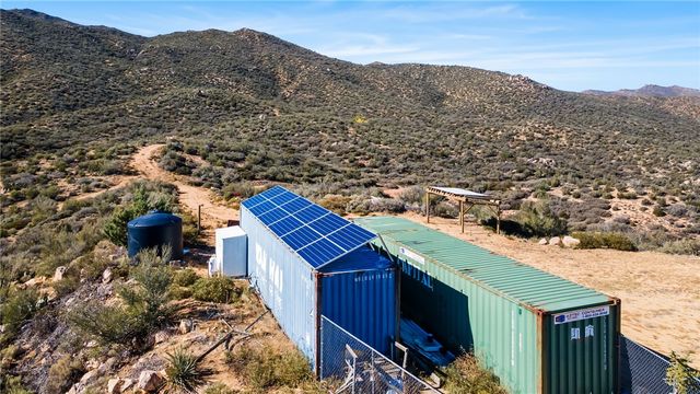 18885 E Pheaby Drive, Wikieup, AZ 85360