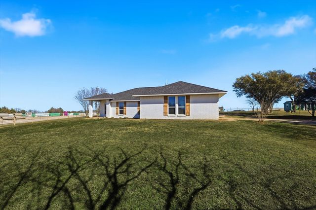 101 S Haven Place, Waxahachie, TX 75165