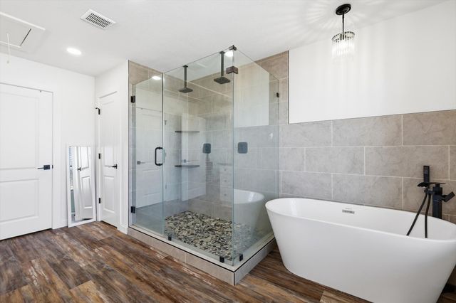 101 S Haven Place, Waxahachie, TX 75165