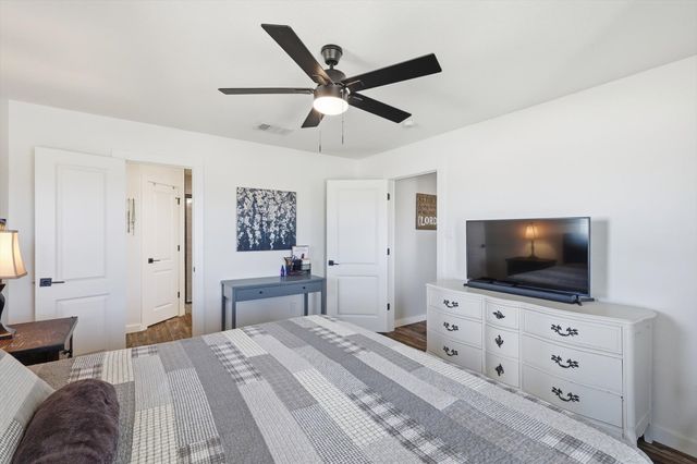 101 S Haven Place, Waxahachie, TX 75165