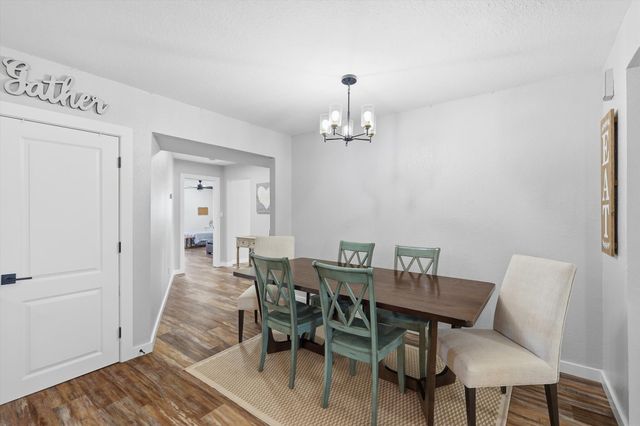 101 S Haven Place, Waxahachie, TX 75165