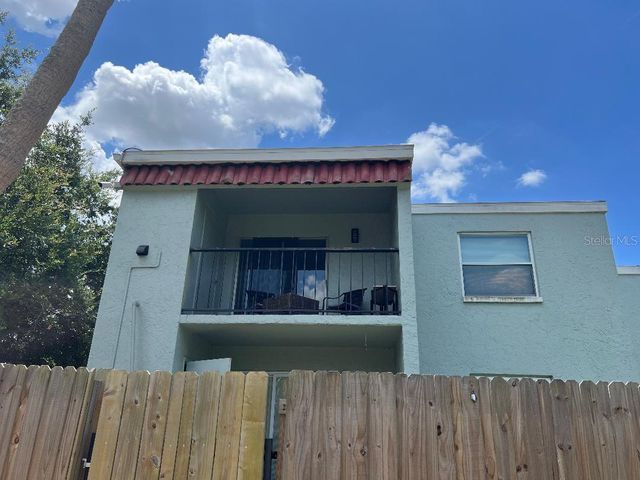 2846 SOMERSET PARK DRIVE 201, Tampa, FL 33613