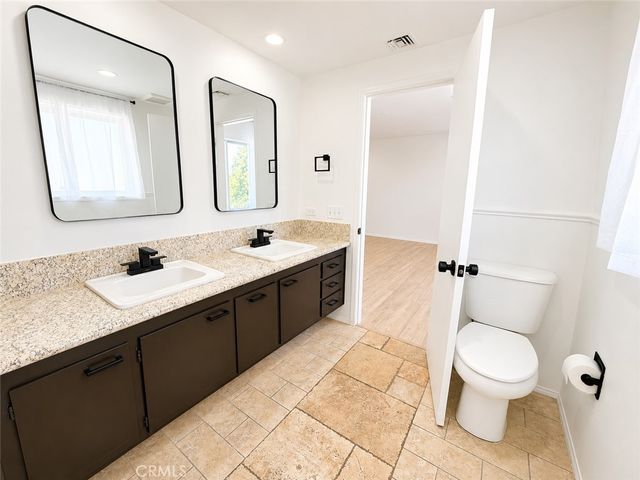 10661 Coraline Place, Chatsworth, CA 91311