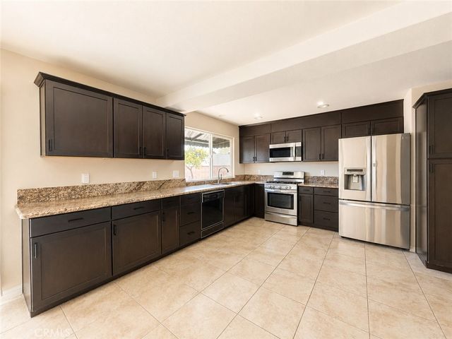 10661 Coraline Place, Chatsworth, CA 91311