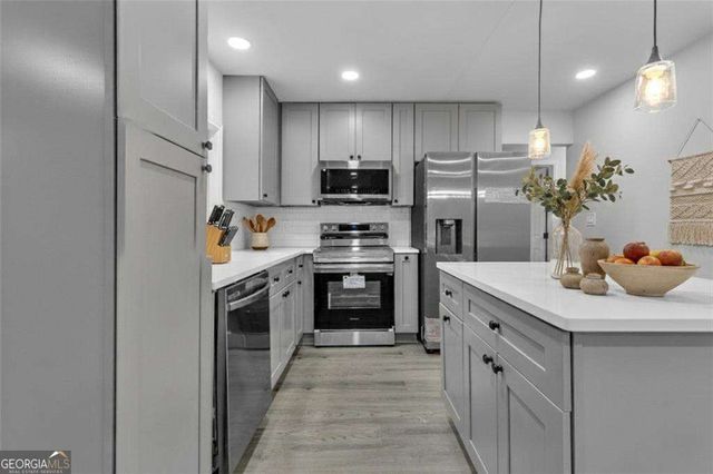 514 Glendale Road, Scottdale, GA 30079