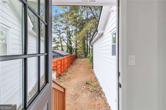 514 Glendale Road, Scottdale, GA 30079