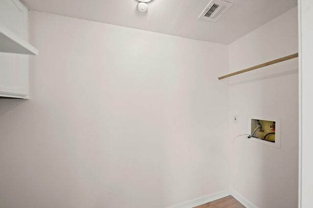 5 Dallas Court 1, Angleton, TX 77515