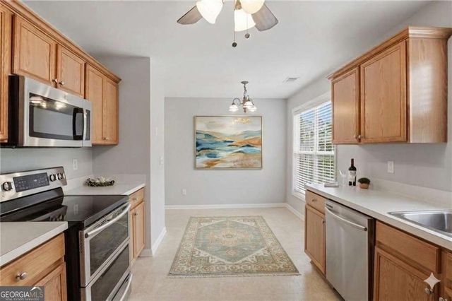 8790 Baycreek Ln, Gainesville, GA 30506