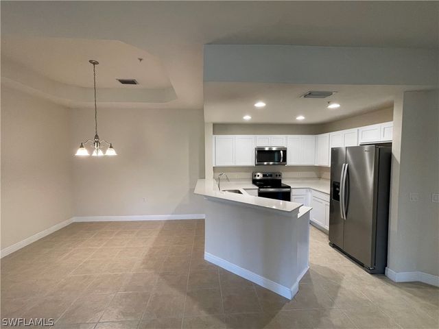 2909 Tuscan DR 302, Cape Coral, FL 33909