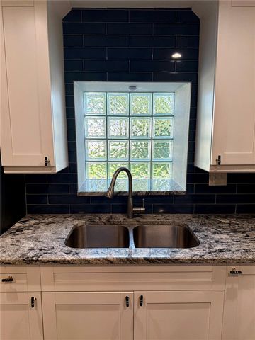 3528 5TH AVENUE N, St Petersburg, FL 33713