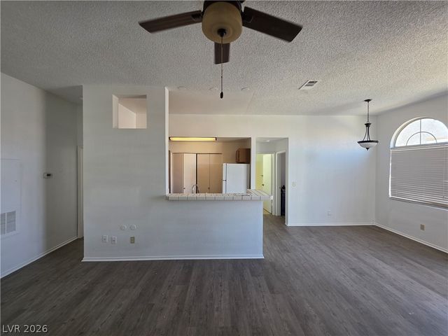 3150 Soft Breezes Drive 2166, Las Vegas, NV 89128